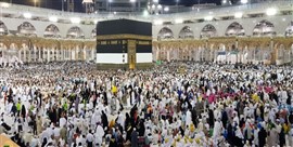 یک هیأت بین‌المللی غیر دولتی، دولت سعودی را متهم کرد که از مراسم حج در راستای اغراض سیاسی خود بهره می‌برد و موجب تخریب چهره دین اسلام شده است.